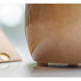 Itseliimautuvat korkkityynyt