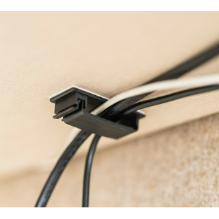 Kaapeliklipsejä, liima, suuri