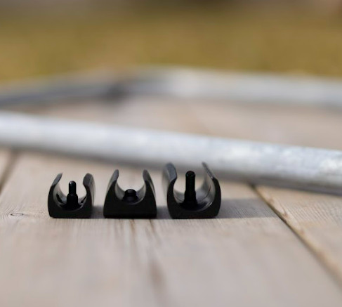 Tuolien jalkojen suojukset, huonekalujen ulkotyynyt, joissa on muovitulppa