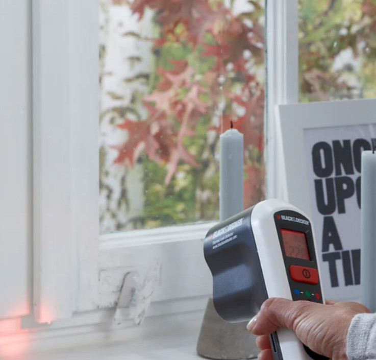 Huonekalujen vaahtomuoviset reunasuojat